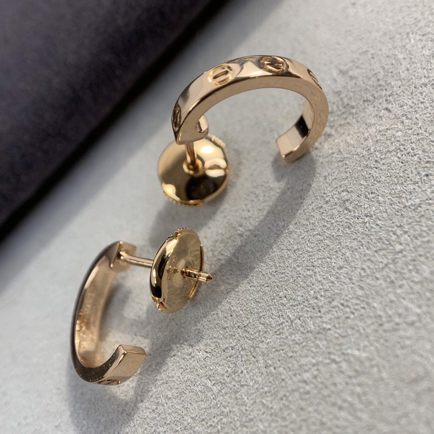 CARTIER LOVE EARRINGS 2.65MM PINK GOLD