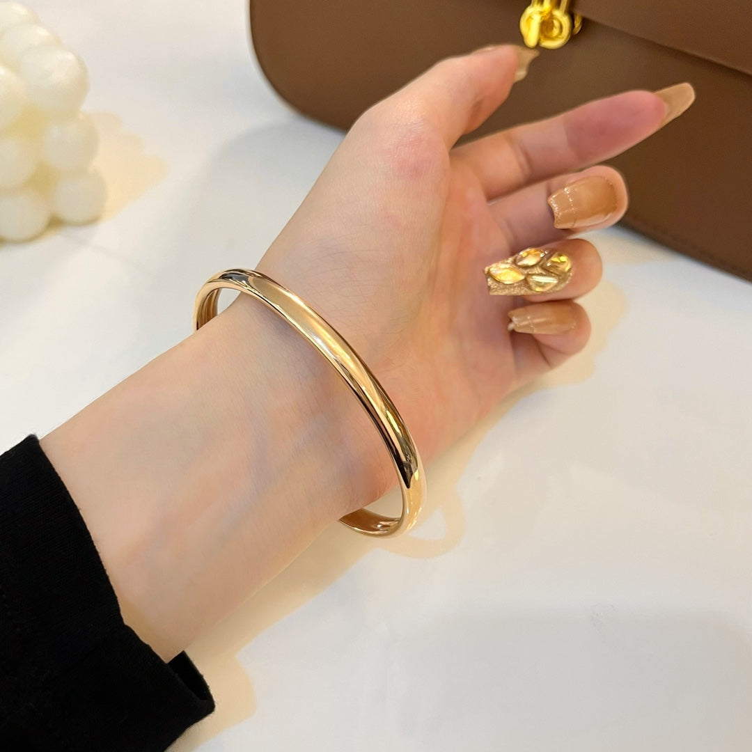 CARTIER PANTHERE GOLD DIAMOND OPEN BRACELET