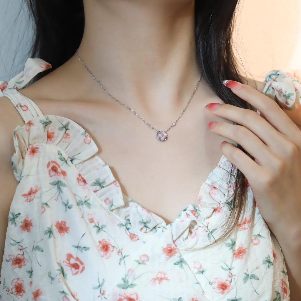 LOUIS VUITTON SUN PEDANT PINK GOLD 1 DIAMOND NECKLACE