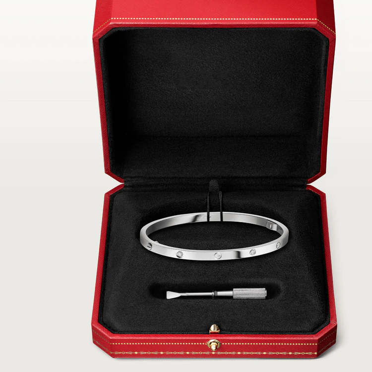 CARTIER LOVE BRACELET 3.65MM 6 DIAMONDS