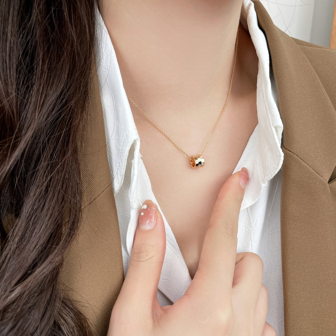 CHAUMET BEE MINI PEDANT DIAMOND NECKLACE