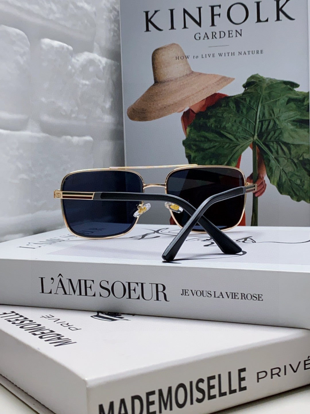 GUCCI SQUARE FRAME SUNGLASSES 570213 IN METAL