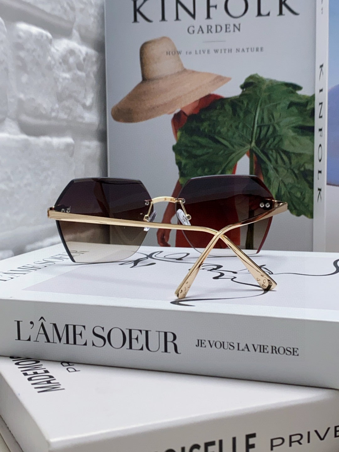 CARTIER PANTHÈRE RIMLESS GEOMETRIC FRAME SUNGLASSES 539743 IN METAL